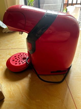 Cafetera Tassimo Bosch Roja.