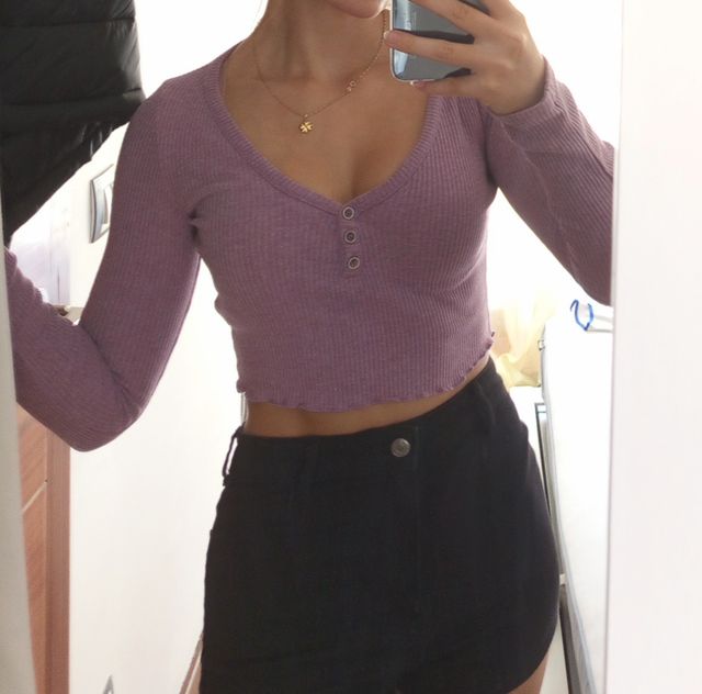 Top crop lila manga larga