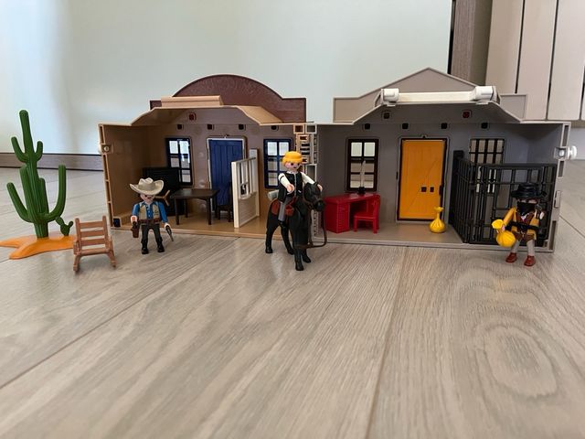 Maletín Oeste Playmobil