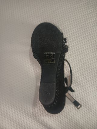 Sandalias de cuña Roberto Botella negras