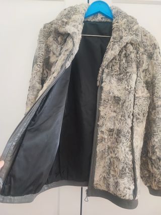 Abrigo de astracán gris
