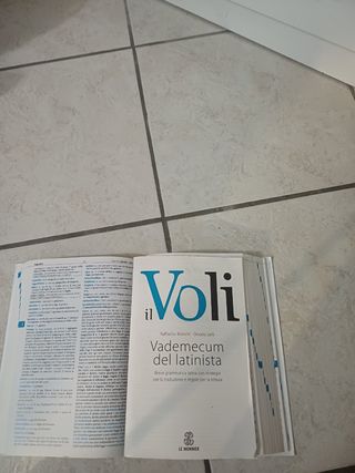Il Voli. Vocabolario di latino. Latino-italiano...