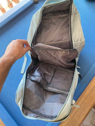 Mochila de viaje color verde azulado