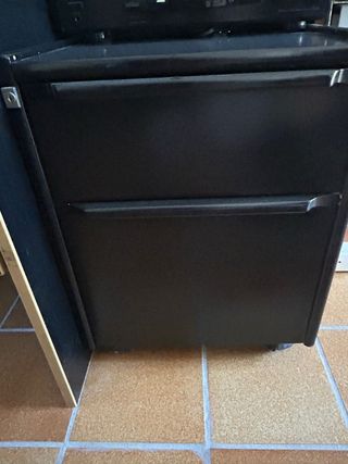 Cajonera de oficina negra