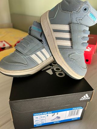 Deportivas Adidas Hoops Mid 2.0 Talla 23.5