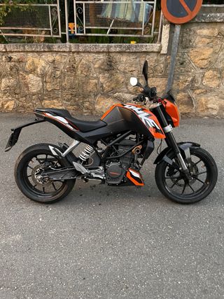 moto KTM Duke 125