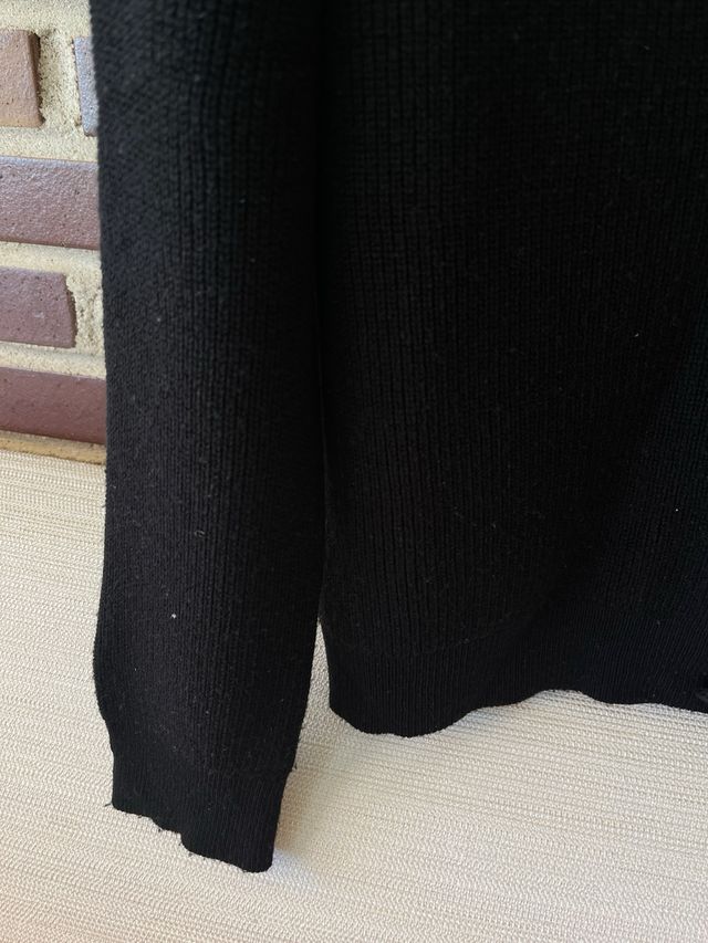 Cárdigan negro Stradivarius