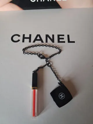 Colgante Chanel Lipstick Negro y Rosa