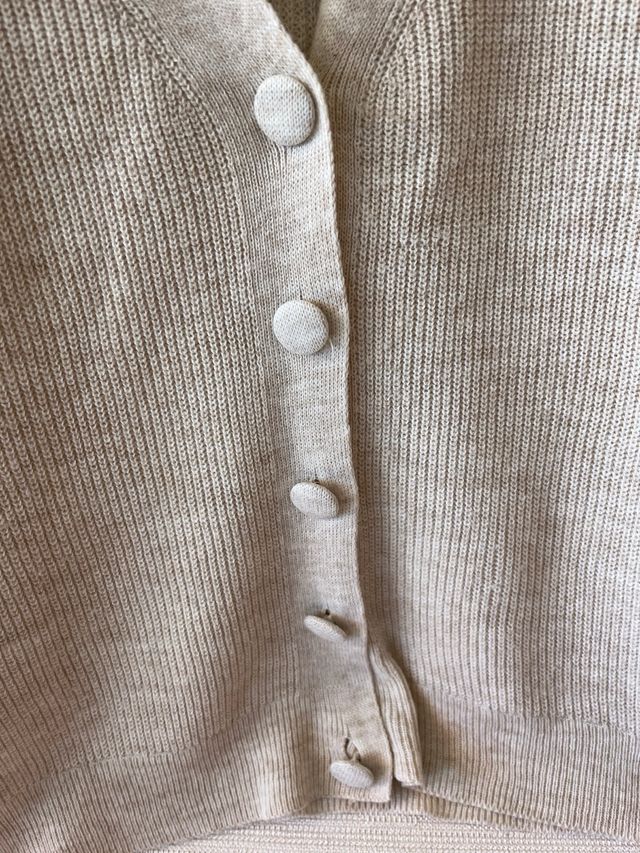 Cárdigan Stradivarius beige