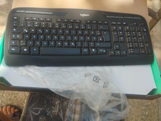 Teclado sin Ratón Inalámbrico Logitech MK330
