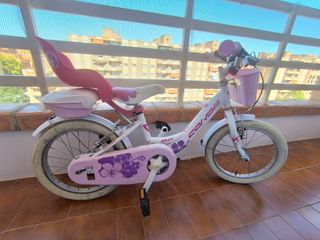 Bicicleta Infantil Concor Dolly Rosa y Blanca con