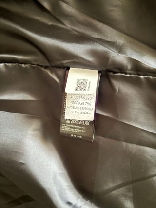 Plumas The North Face Talla M Negra
nuevo 