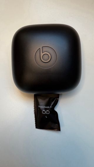 Powerbeats Pro color verde militar 