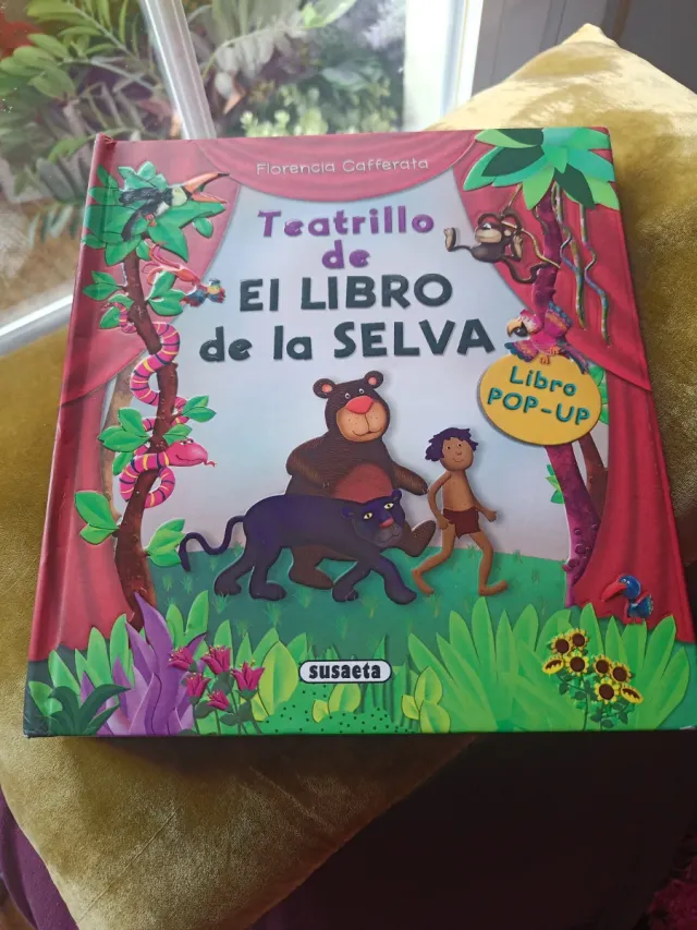 Libros con diferentes temas transversales, TEA