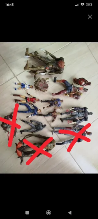 Figuras Resident Evil 1998 lea descripcipcion