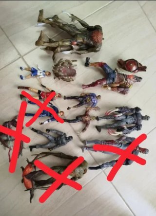 Figuras Resident Evil 1998 lea descripcipcion