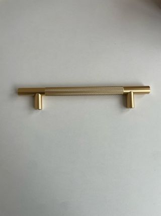 4 Tiradores dorados con textura 18 cm