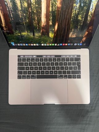 MACBOOK PRO 15” 2018 (1TB, 32GB)