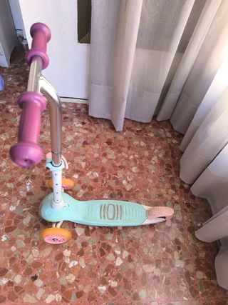 Patinete infantil Oxelo 3 ruedas con luces