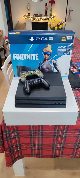 PS4 Pro 1TB Fortnite Edición Limitada