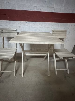 Conjunto mesa y 2 sillas exterior madera
