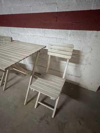 Conjunto mesa y 2 sillas exterior madera