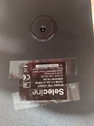 Altavoz Vertical Negro con Luces LED.