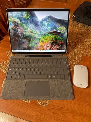 Microsoft Surface Pro 8 i7 16GB 1TB