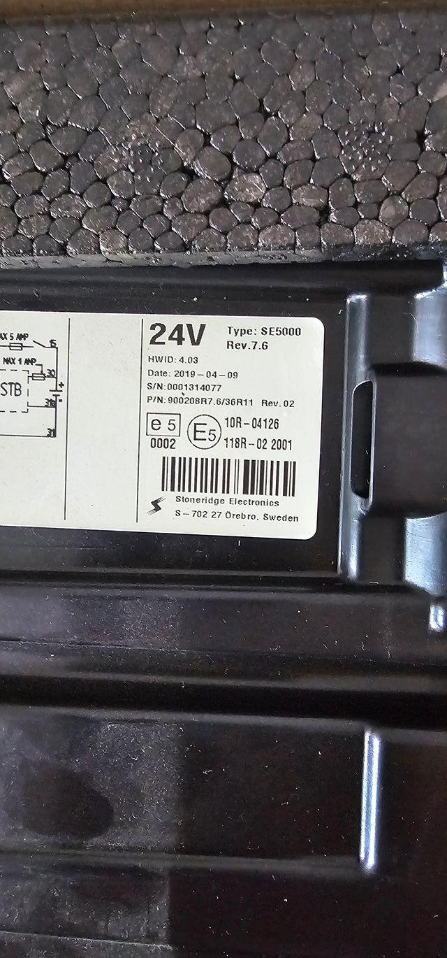 Tacógrafo Stoneridge SE 5000 con sensores