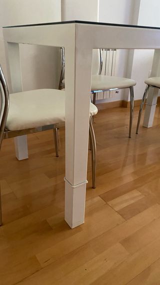 Mesa comedor cristal y forja blanca