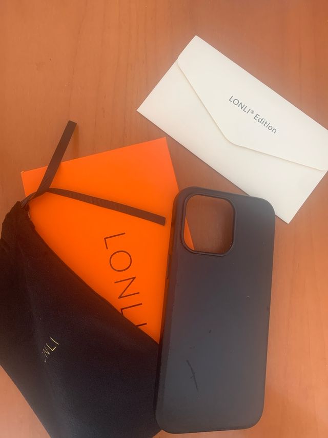 Cover Lonli Pelle iPhone 15 Pro Max nera