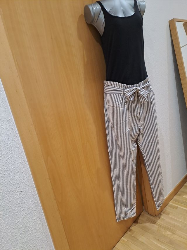 Pantalones rayas verticales tiro alto