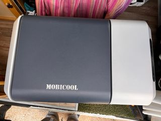 Nevera Mobicool 12/24V y 230V.