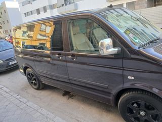 Volkswagen Multivan 2010