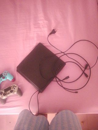 Consola PS4 Slim Sony