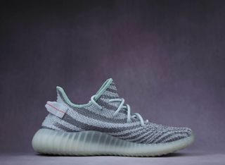 Adidas Yeezy Boost 350 V2 Zebra