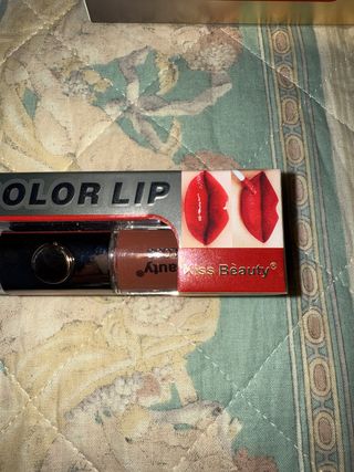 Kiss Beauty Rossetti 2 in 1 Marrone - 4 pezzi