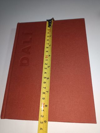 Antigua agenda telefónica Dalí