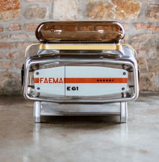 Macchina caffè professionale FAEMA E61