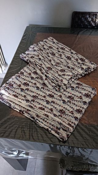 2 Tende pizzo elasticizzato floreale