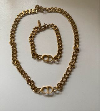 Conjunto Collar y Pulsera CD Dior Dorado