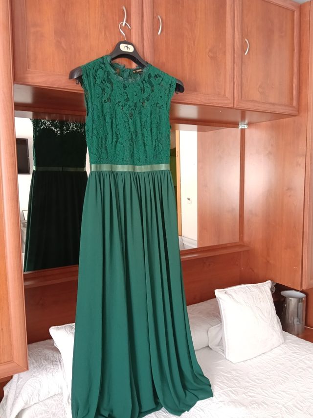 Vestido verde largo encaje