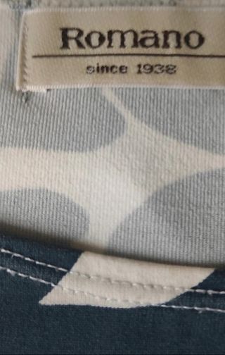 Camiseta de Cortefiel y Romano,