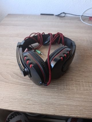 3 Cascos Gaming