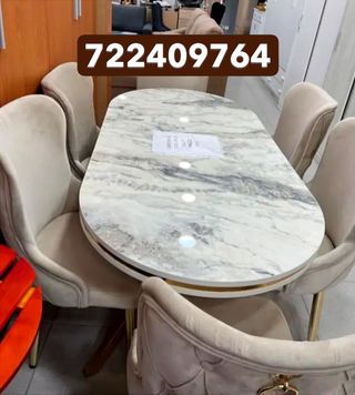 Mesa Diseño Turco Negra y Dorada