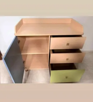 Cómoda de almacenaje - cambiador