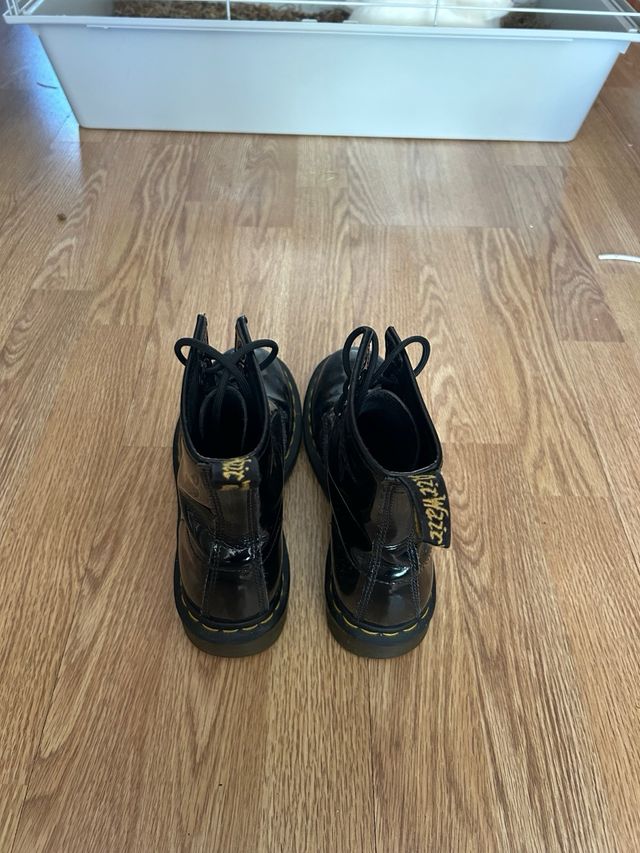 Botas Dr. Martens charol negras