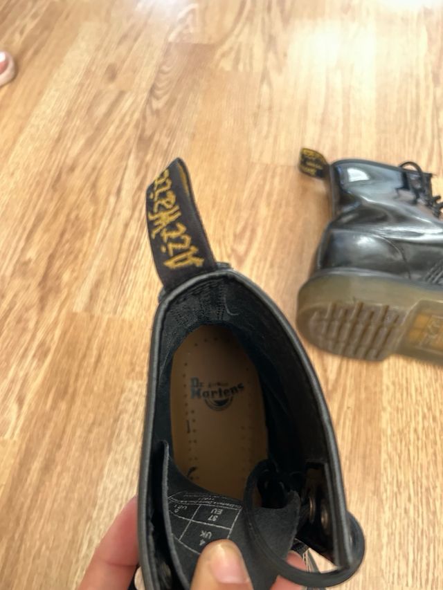 Botas Dr. Martens charol negras