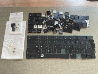 Teclas para Apple MacBook Pro A1990 UK (butterfly)