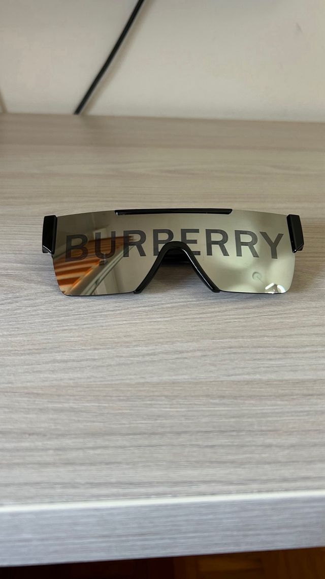 Occhiali da sole Burberry